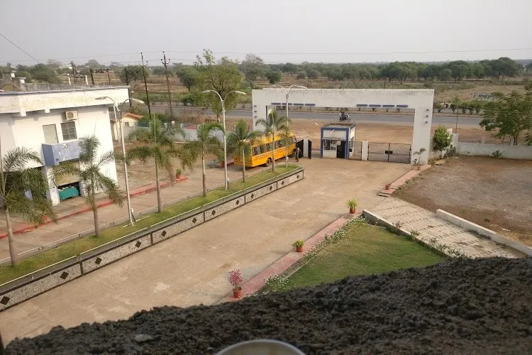 Chhattisgarh Dental College and Research Institute, Rajnandgaon