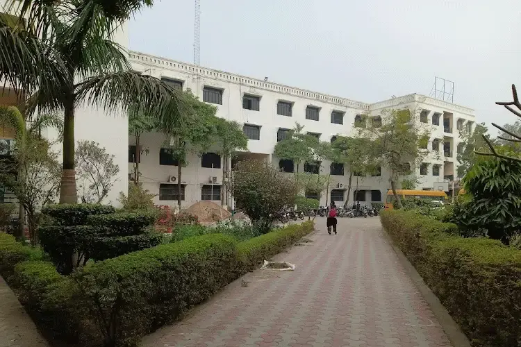 City Academy Degree College, Lucknow