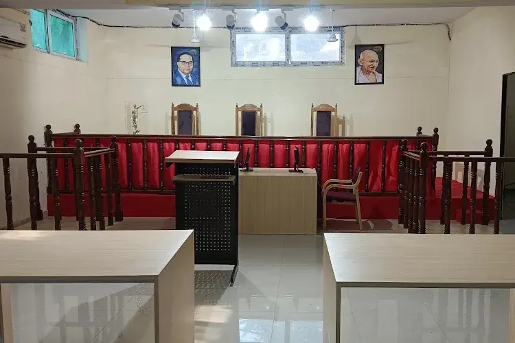 City Academy Law College, Lucknow