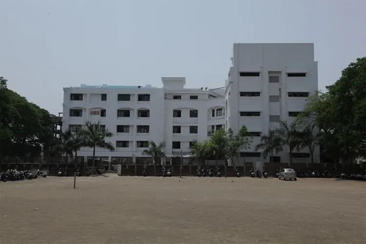 City Premier College, Nagpur