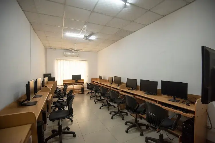 Clusters Media College, Coimbatore