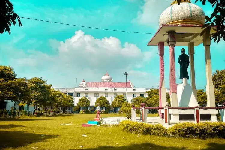 CMP Degree College, Prayagraj