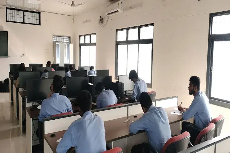 CMP Degree College, Prayagraj
