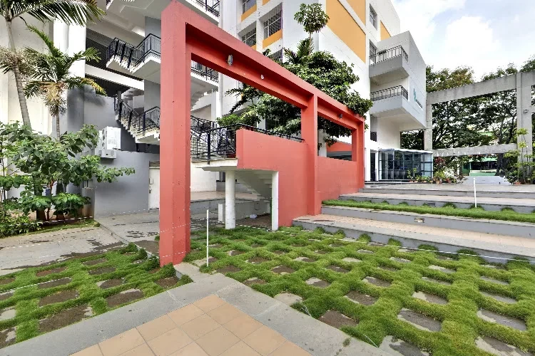 CMR University, School of Legal Studies, Bangalore