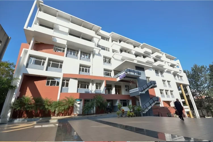 CMR University, School of Legal Studies, Bangalore