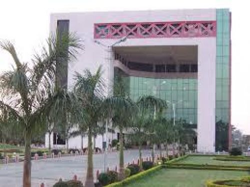 College of Engineering and Technology, Akola