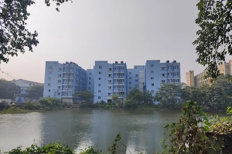 College of Medicine and Sagore Dutta Hospital, Kolkata