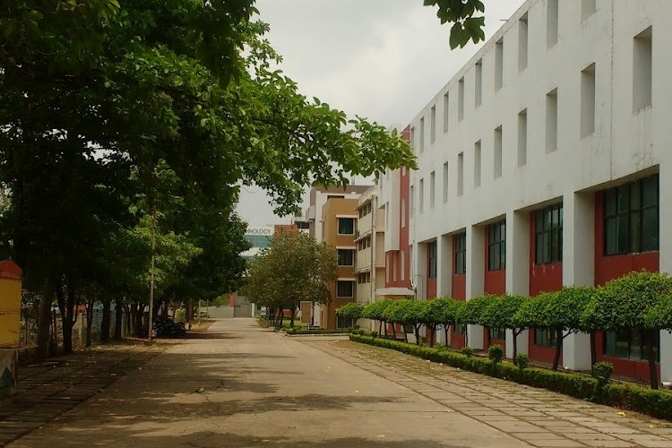 Corporate Institute of Science and Technology, Bhopal