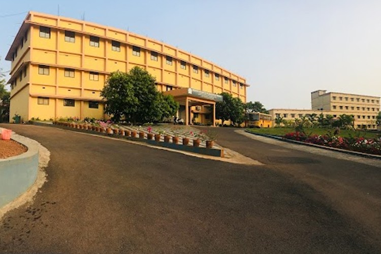 Crescent College of Pharmaceutical Sciences Payangadi, Kannur