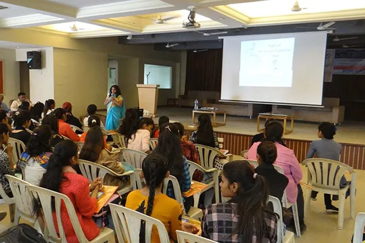 CU Shah Arts College, Ahmedabad