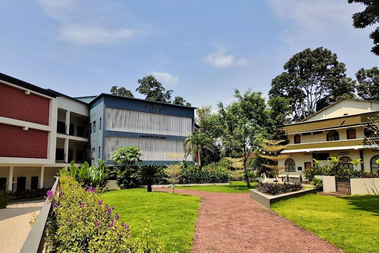 D.G.M.M.E.S Mampad College, Malappuram