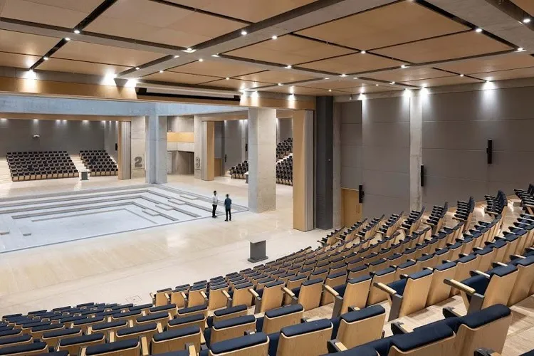 DY Patil University School of Arts and Commerce, Navi Mumbai