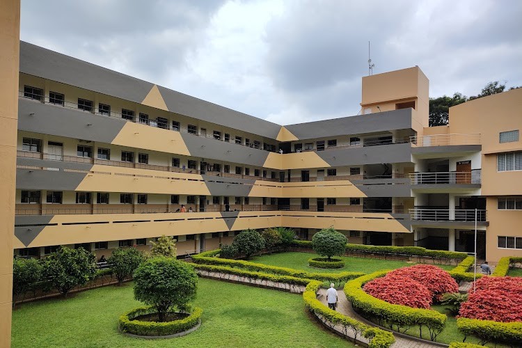 DA Pandu Memorial RV Dental College and Hospital, Bangalore