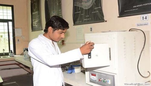 Daksh Institute of Pharmaceutical Science, Chhatarpur