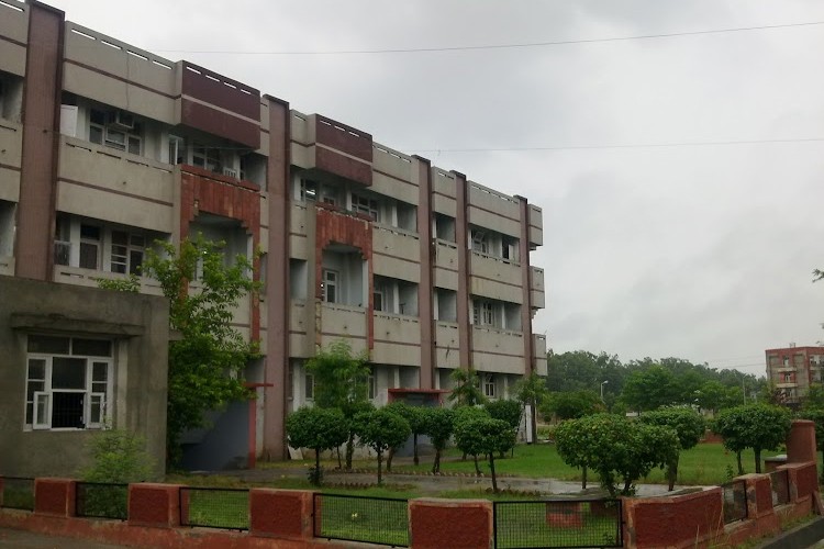 Dasmesh Institute of Research and Dental Sciences, Faridkot