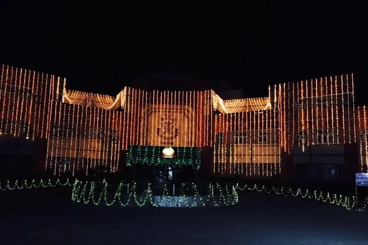 Dasmesh Institute of Research and Dental Sciences, Faridkot