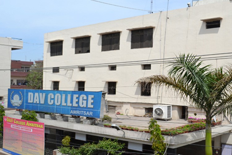 DAV College, Amritsar