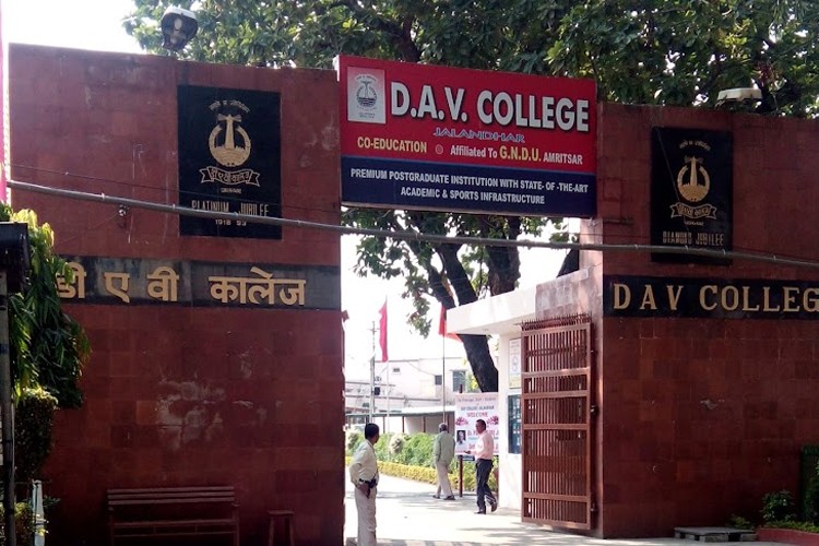 DAV College, Jalandhar