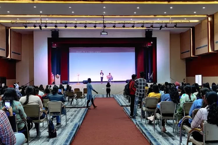 DAV University, Jalandhar