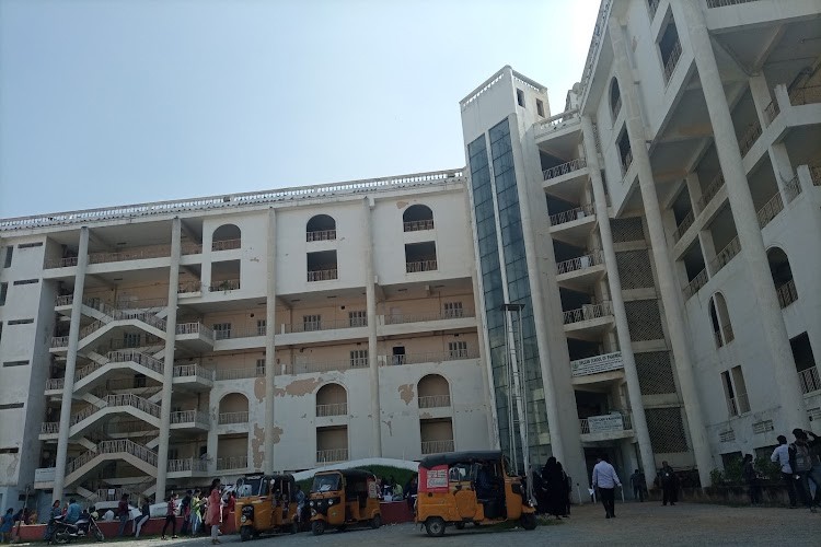 Deccan School of Pharmacy, Hyderabad