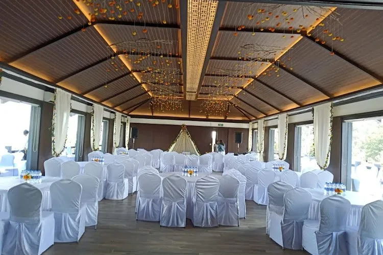 Decent International Institute of Hotel Management, Kolkata