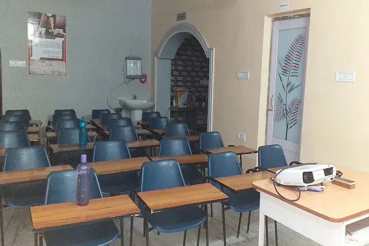 Delhi Paramedical and Management Institute, Kalyani