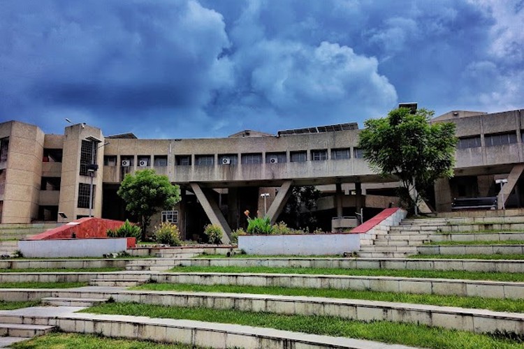 Delhi Technological University, New Delhi