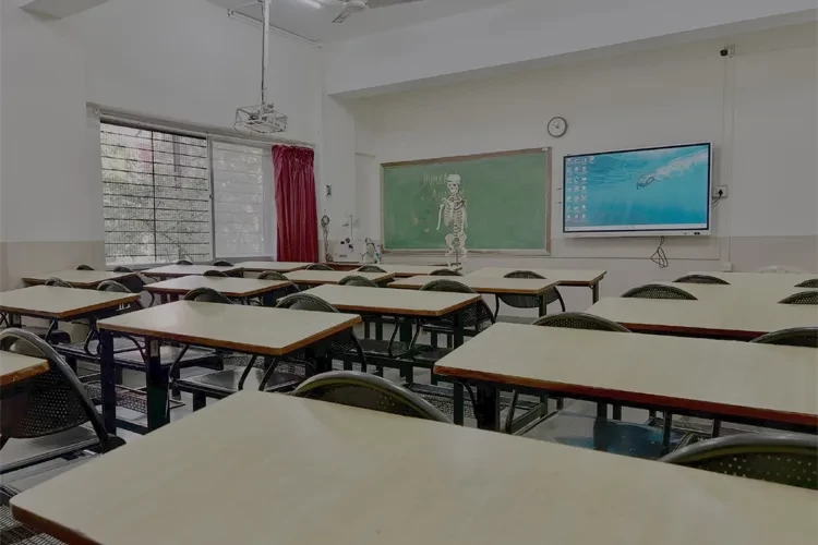 DES Brijlal Jindal College of Physiotherapy, Pune