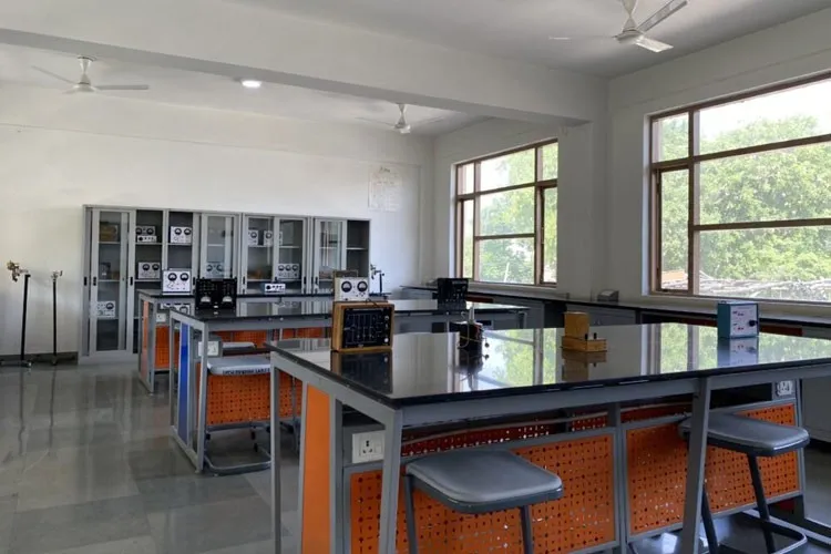 Dev Samaj College for Women, Firozpur