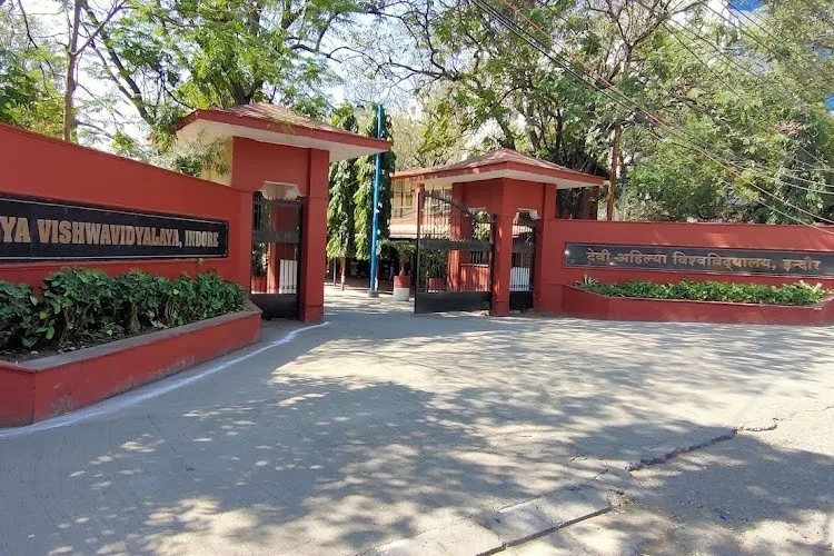 Devi Ahilya Vishwavidyalaya, Indore