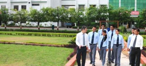 Dewan VS Institute of Management, Meerut