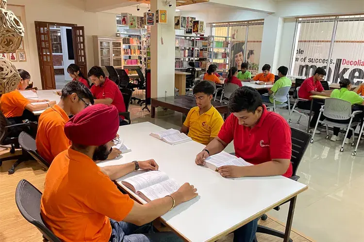 Dezyne E'cole College, Ajmer