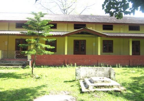 Dhakuakhana College, Lakhimpur