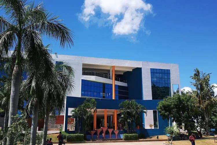 Dhanalakshmi Srinivasan College of Engineering and Technology, Chennai