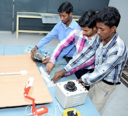 Dhanalakshmi Srinivasan Institute of Technology, Tiruchirappalli