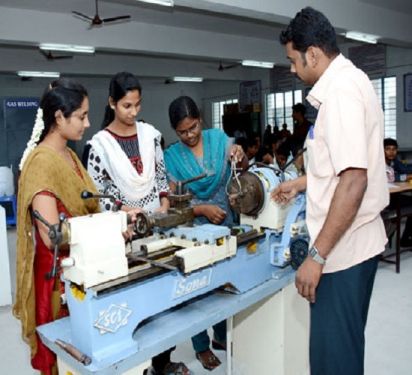 Dhanalakshmi Srinivasan Institute of Technology, Tiruchirappalli