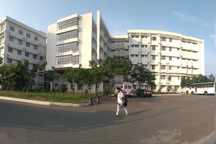 Dhanalakshmi Srinivasan Medical College and Hospital, Perambalur