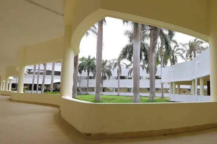 Dhanalakshmi Srinivasan University, Chennai