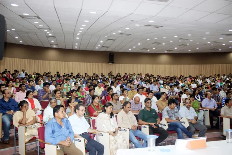 Dhirubhai Ambani Institute of Information and Communication Technology, Gandhinagar