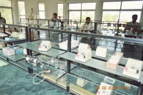 Dinesh College of Education, Garhwa