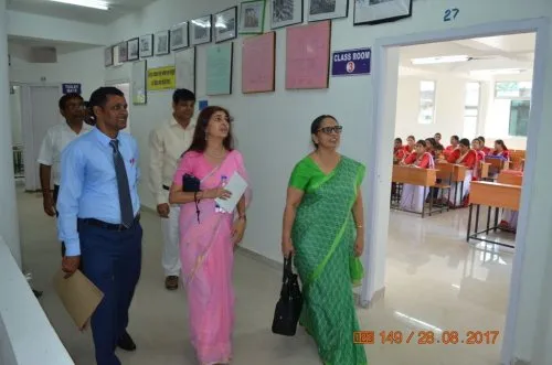 Dinesh College of Education, Garhwa