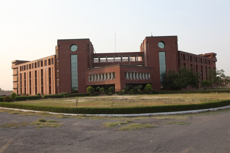 DJ College of Dental Sciences and Research, Ghaziabad