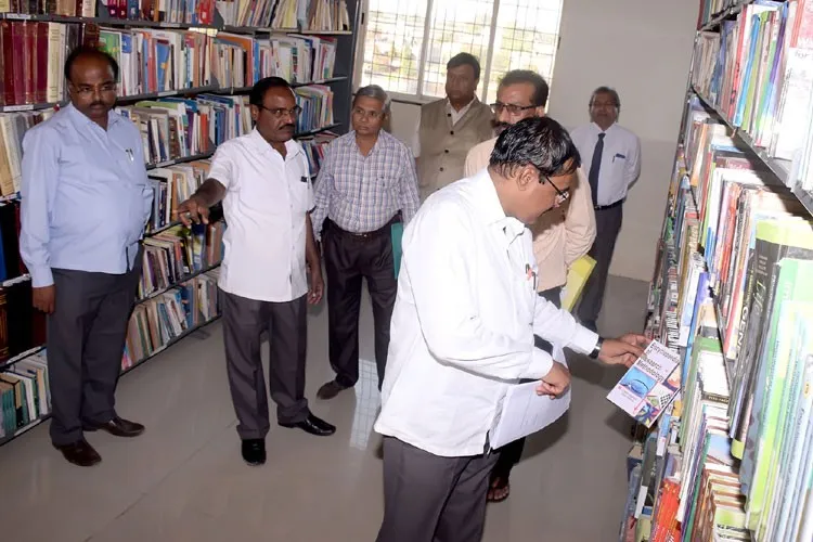 Dnyanopasak Shikshan Mandal's College of Arts Commerce and Science, Parbhani