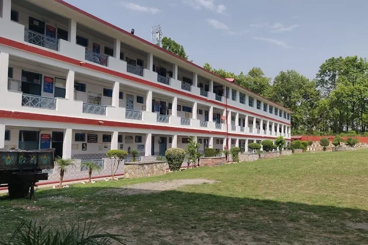 Dolphin PG Institute of Biomedical & Natural Sciences, Dehradun