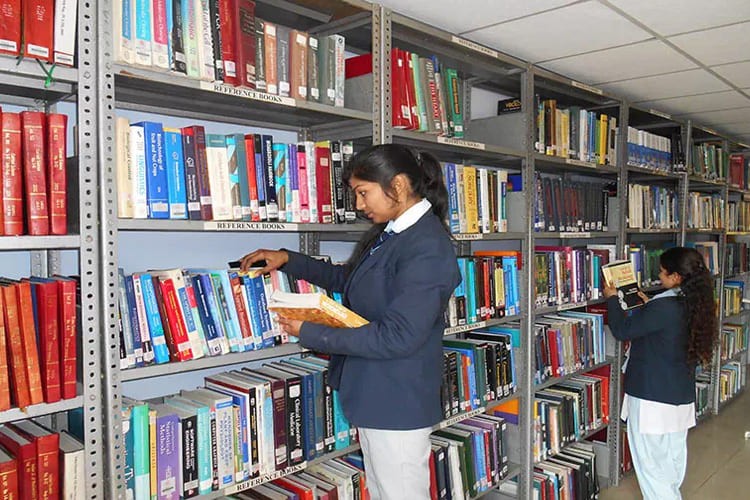 Dolphin PG Institute of Biomedical & Natural Sciences, Dehradun