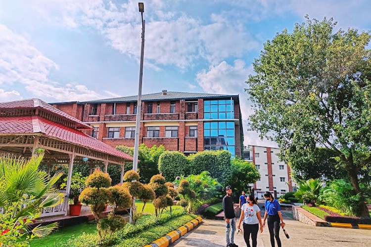 Doon Business School, Dehradun