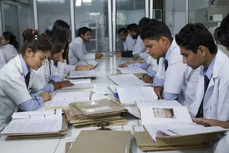 Doon P.G. Paramedical College & Hospital, Dehradun