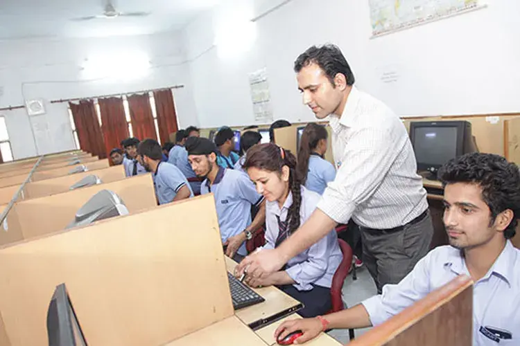 Doon P.G. Paramedical College & Hospital, Dehradun