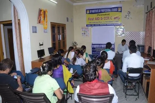 DP Institute of Professional Studies, Moradabad