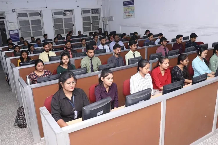 Dr. Ambedkar Institute of Management Studies and Research, Nagpur
